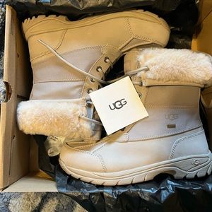 UGG Butte Mono